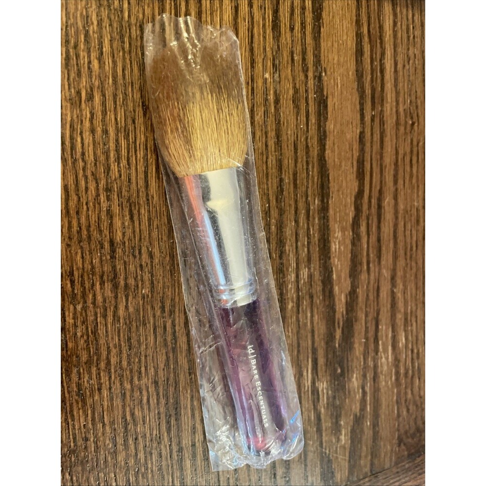 BareMinerals SOFT FOCUS FACE Brush- ROSEBERRY HANDLE